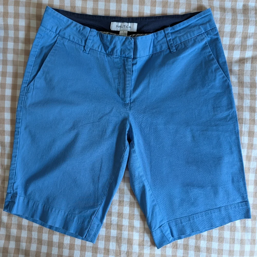Nautica Blue Chino Shorts | Women’s Size 6 | Bright Blue - Picture 2 of 5
